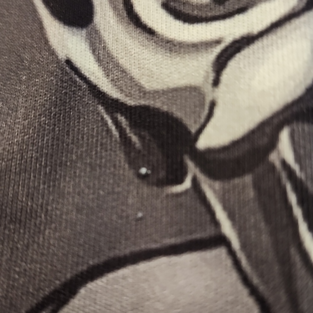 Skull Print Racerback Tank Top - Black & White - Picture 4 of 5